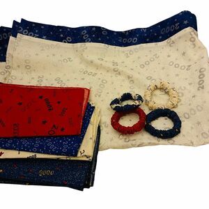 #4374 VTG Y2K 2000 Tablecloth with 8 napkins and 4 rings